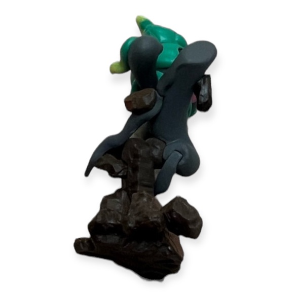 Pokemon Marshadow Mini Figure - Picture 4 of 5